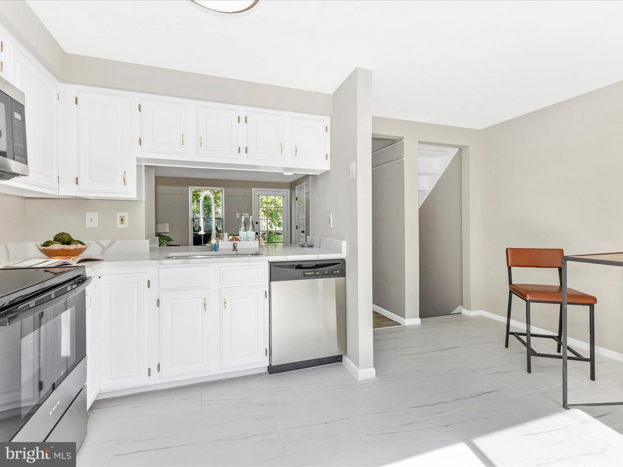 PARKVIEW TRAIL - Residential