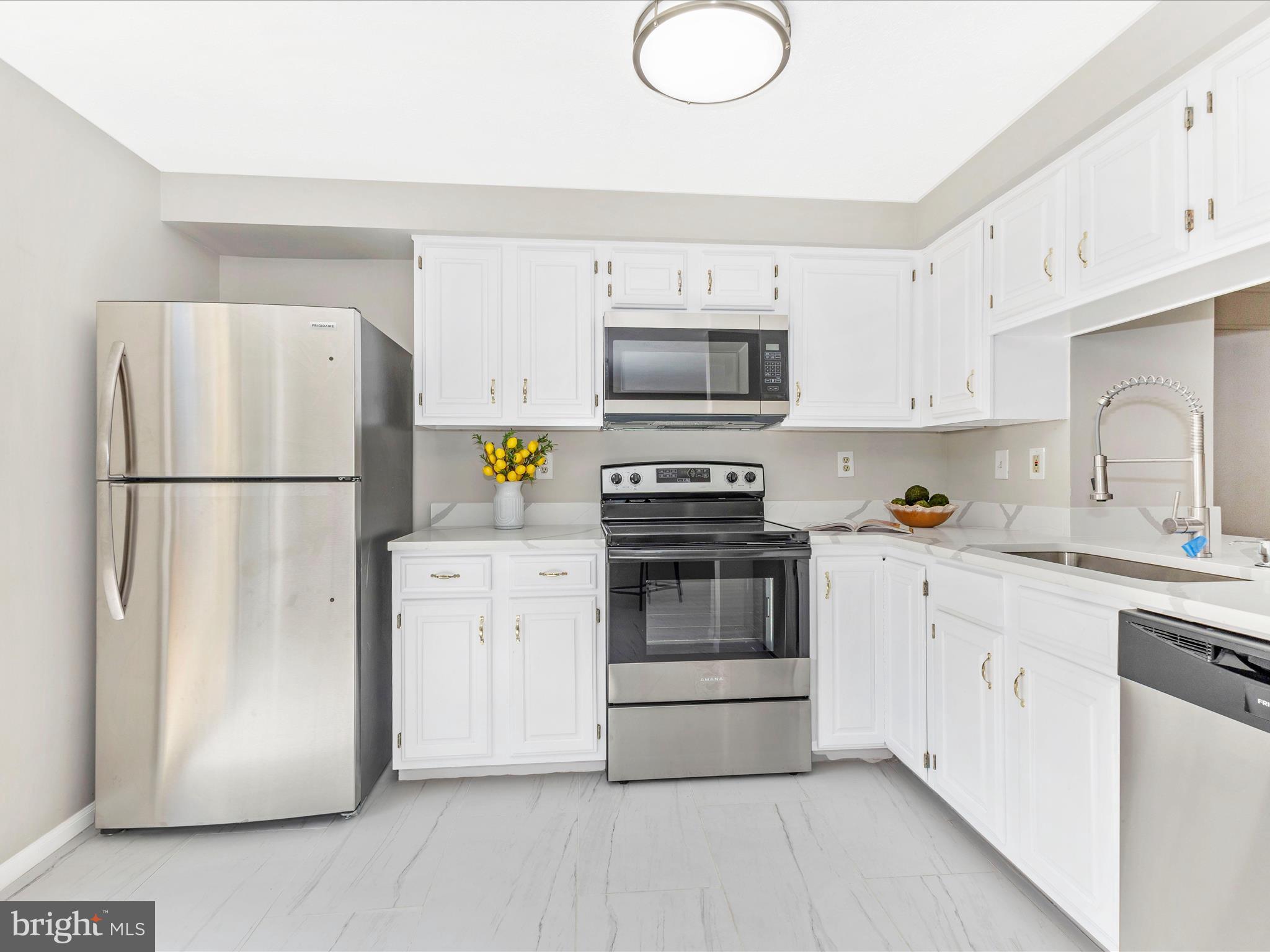 PARKVIEW TRAIL - Residential