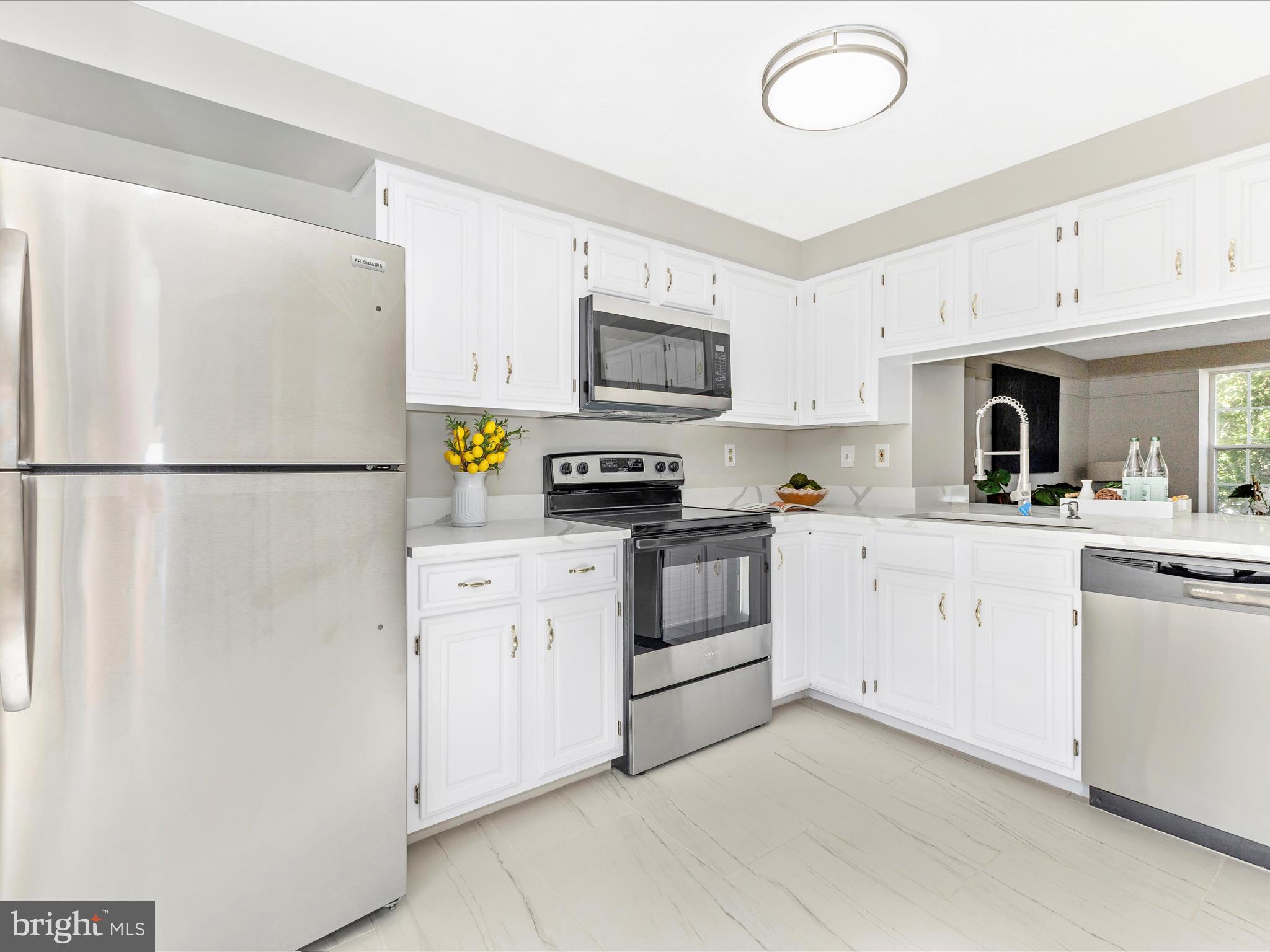 PARKVIEW TRAIL - Residential