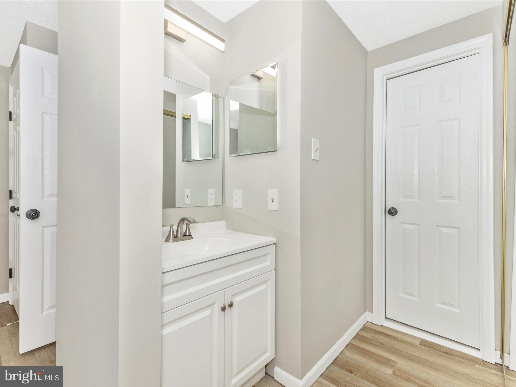 PARKVIEW TRAIL - Residential