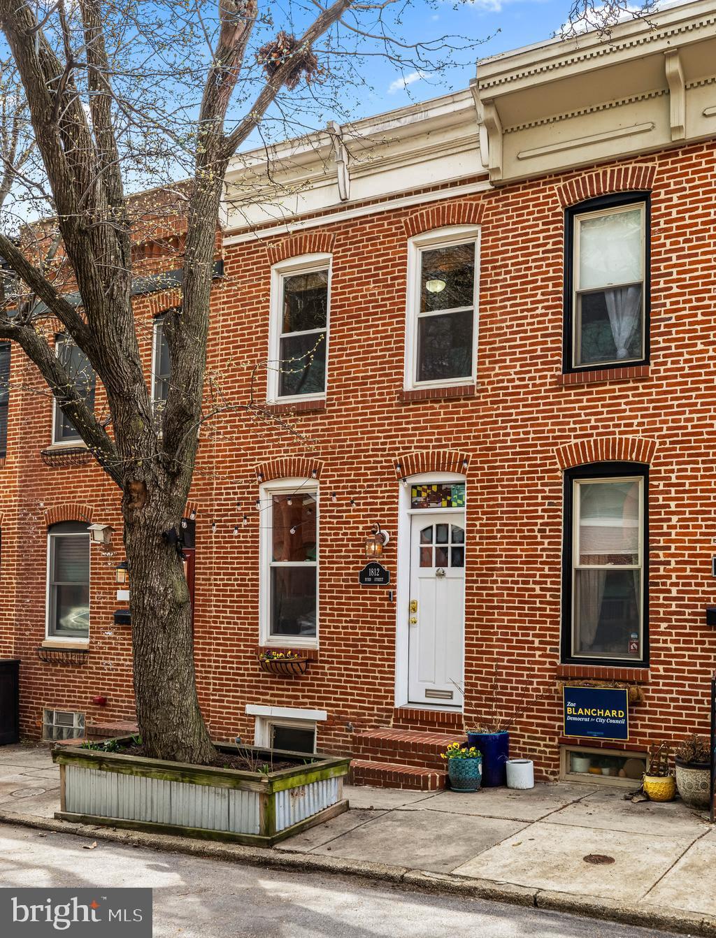 RIVERSIDE - Residential