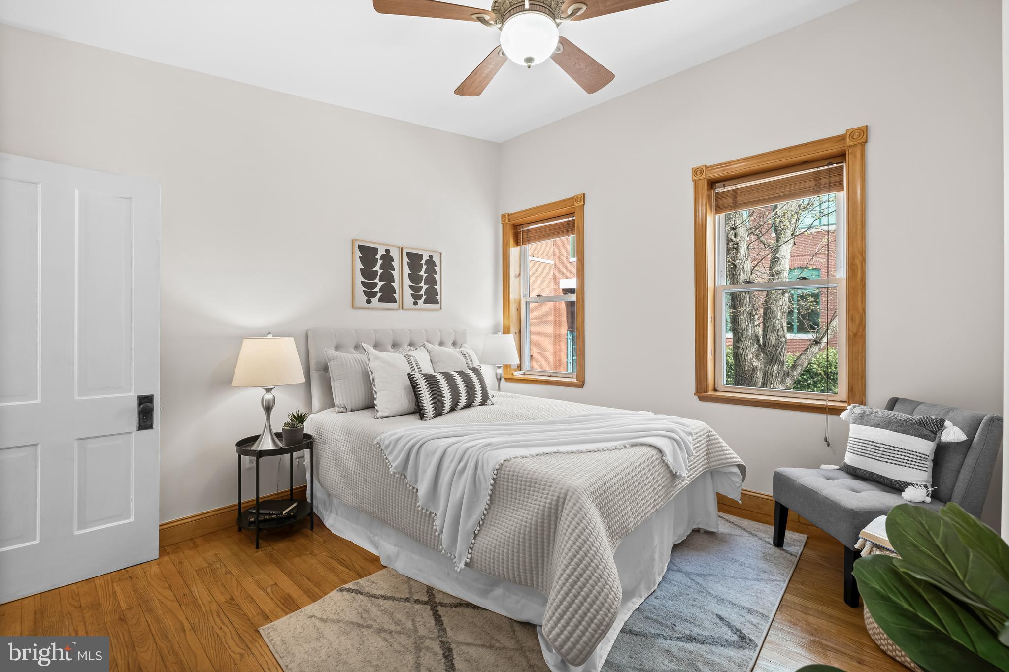 RIVERSIDE - Residential