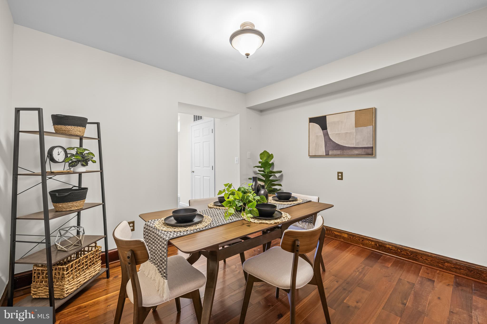 RIVERSIDE - Residential