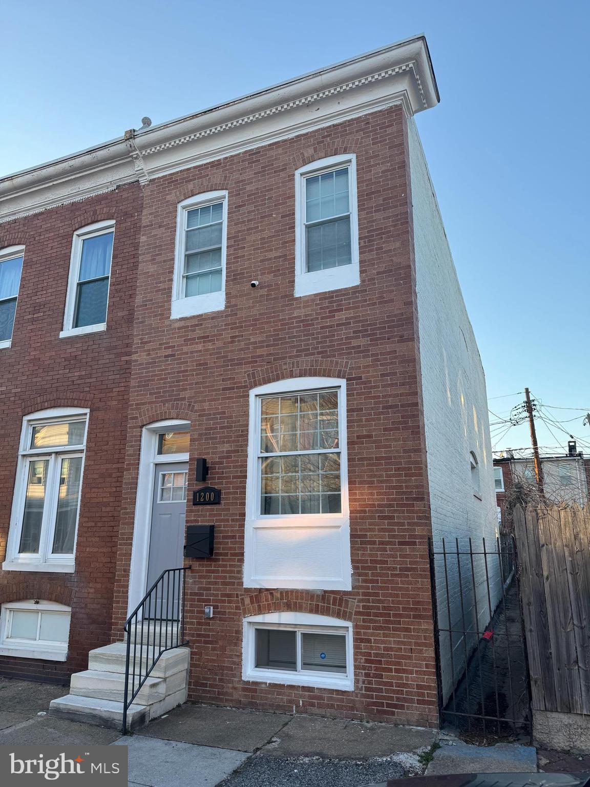 1200 CLEVELAND STREET