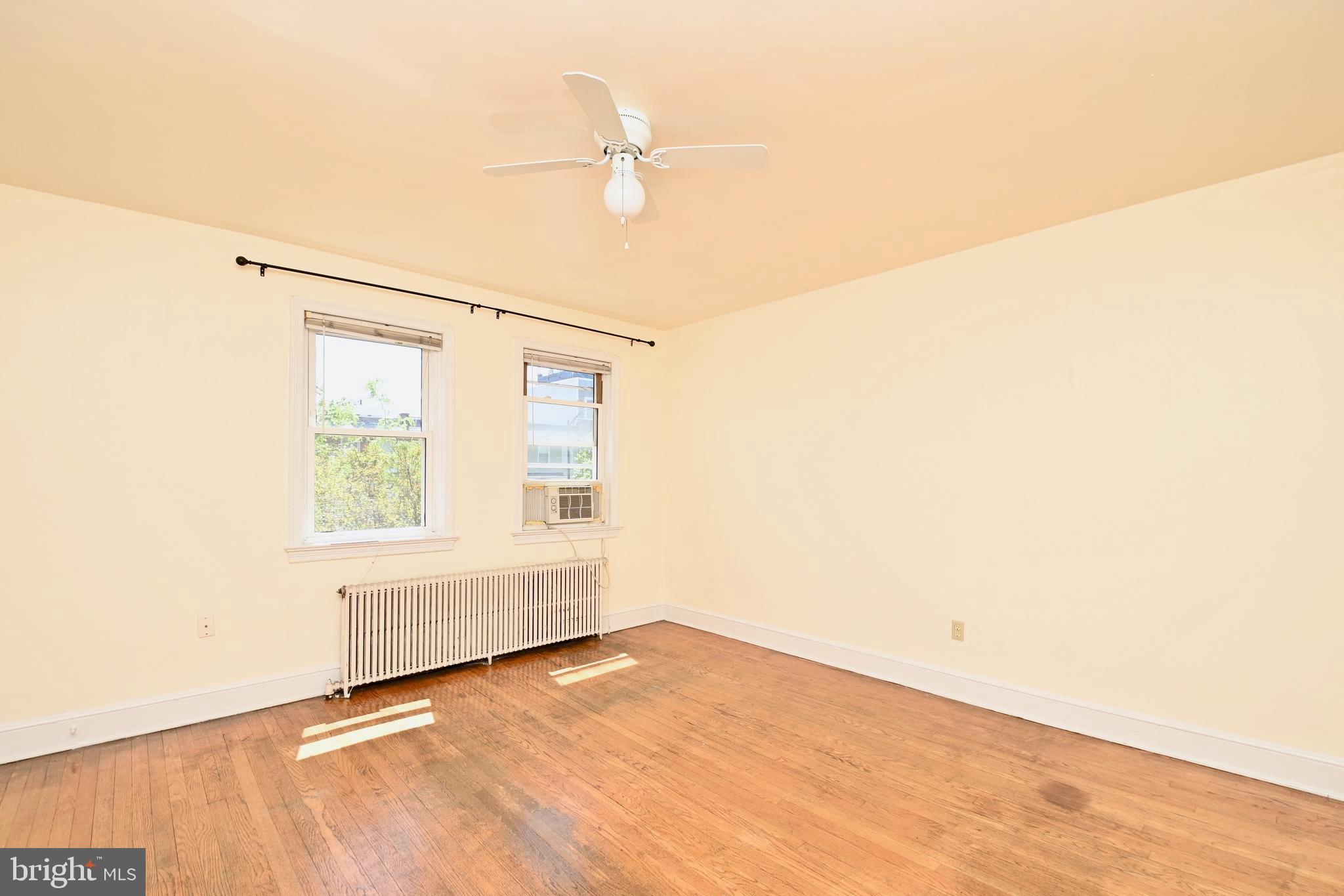 1840 INDEPENDENCE AVENUE SE