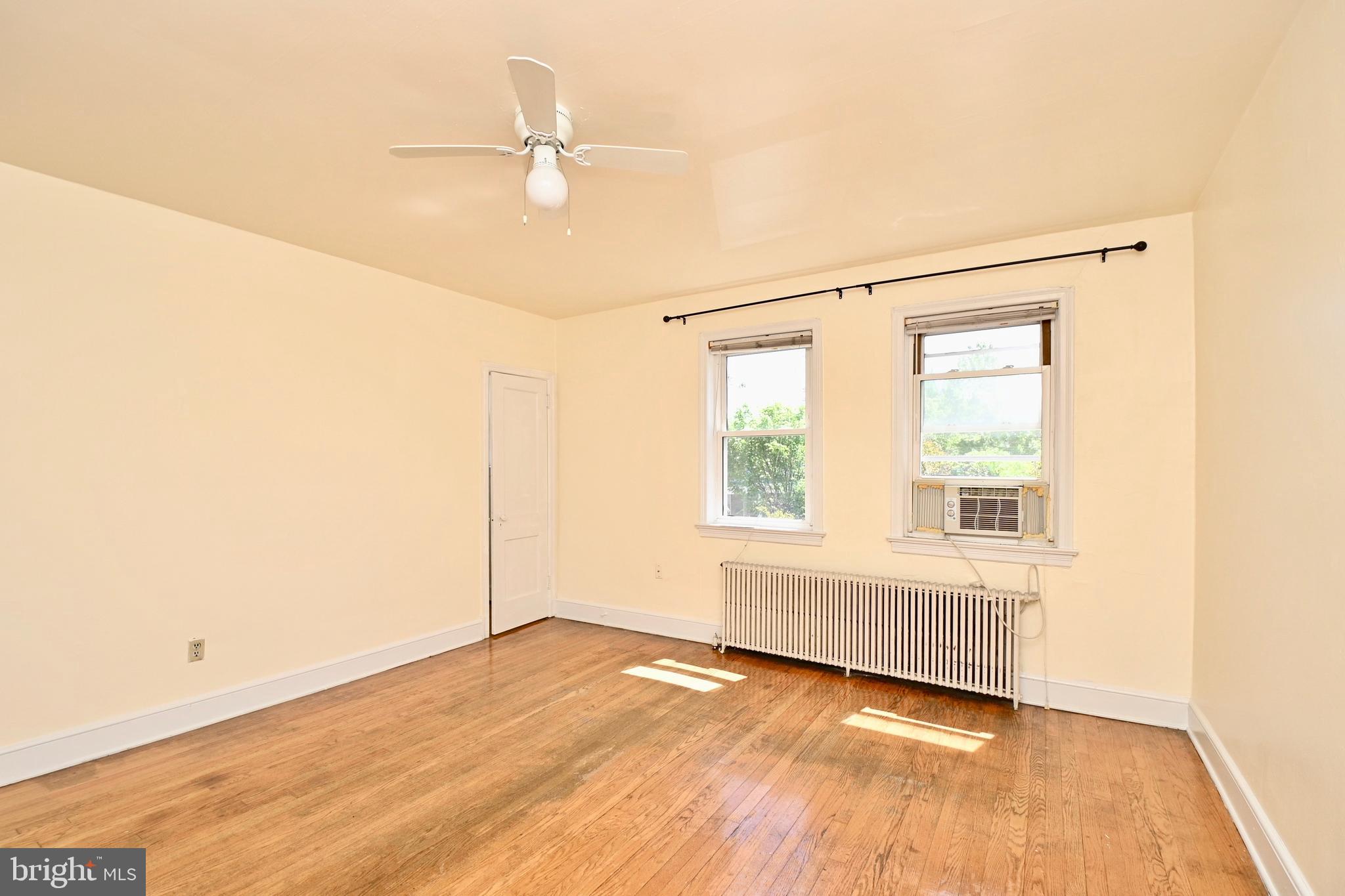 1840 INDEPENDENCE AVENUE SE