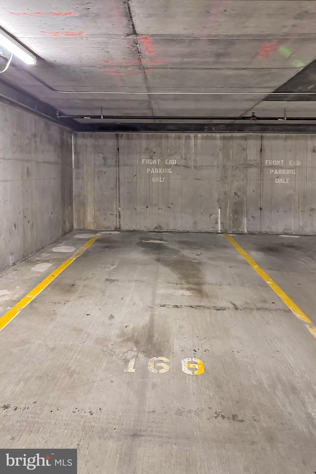 CARLTON HOUSE - Residential