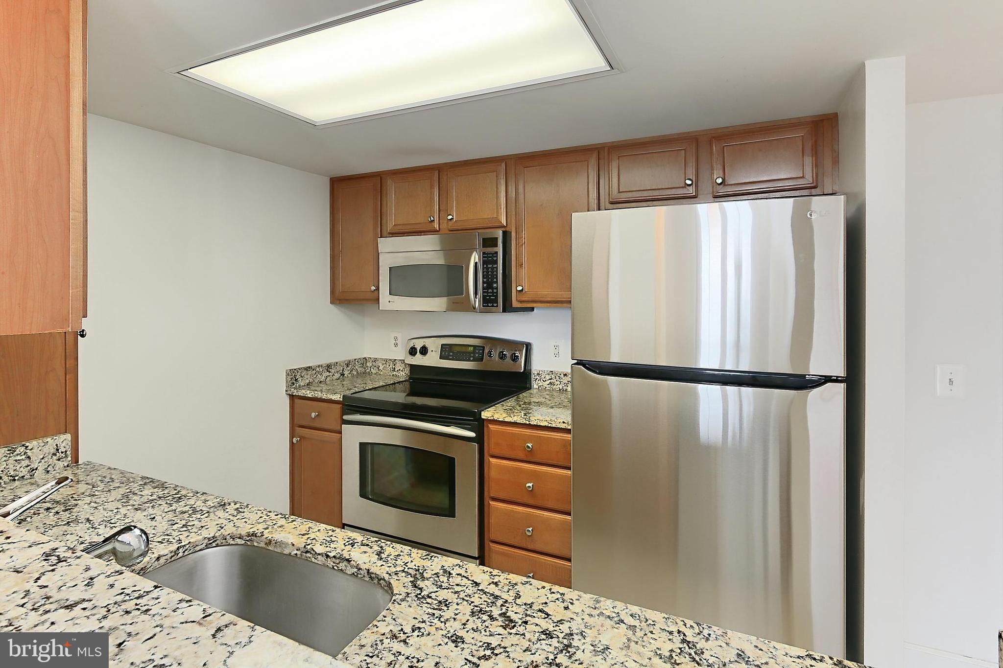 CARLTON HOUSE - Residential