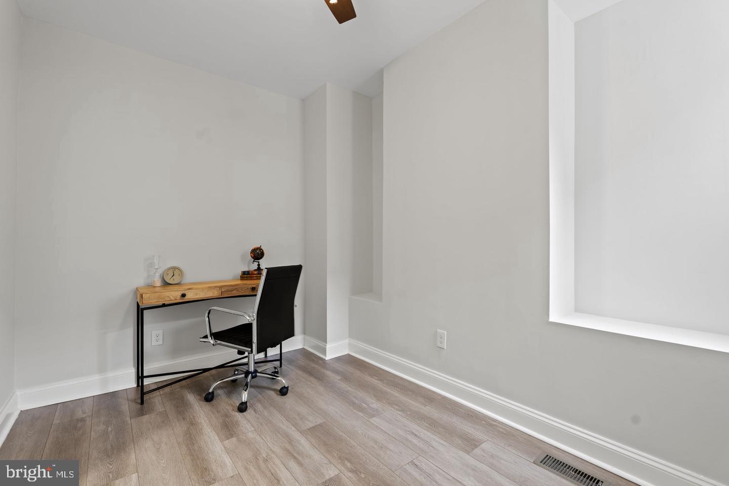 GREENMOUNT WEST - Residential