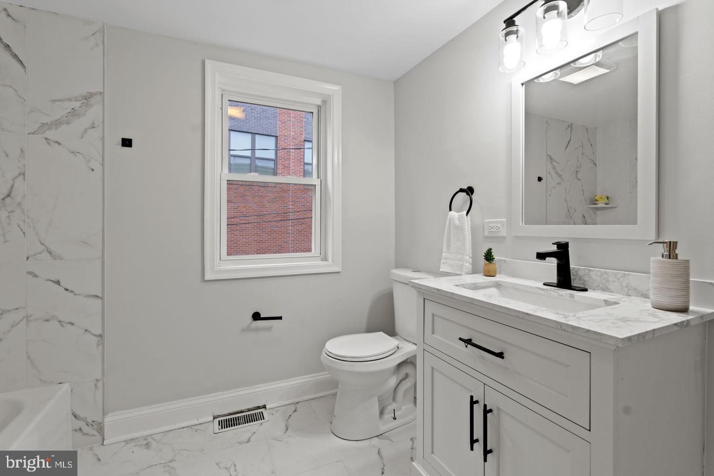GREENMOUNT WEST - Residential
