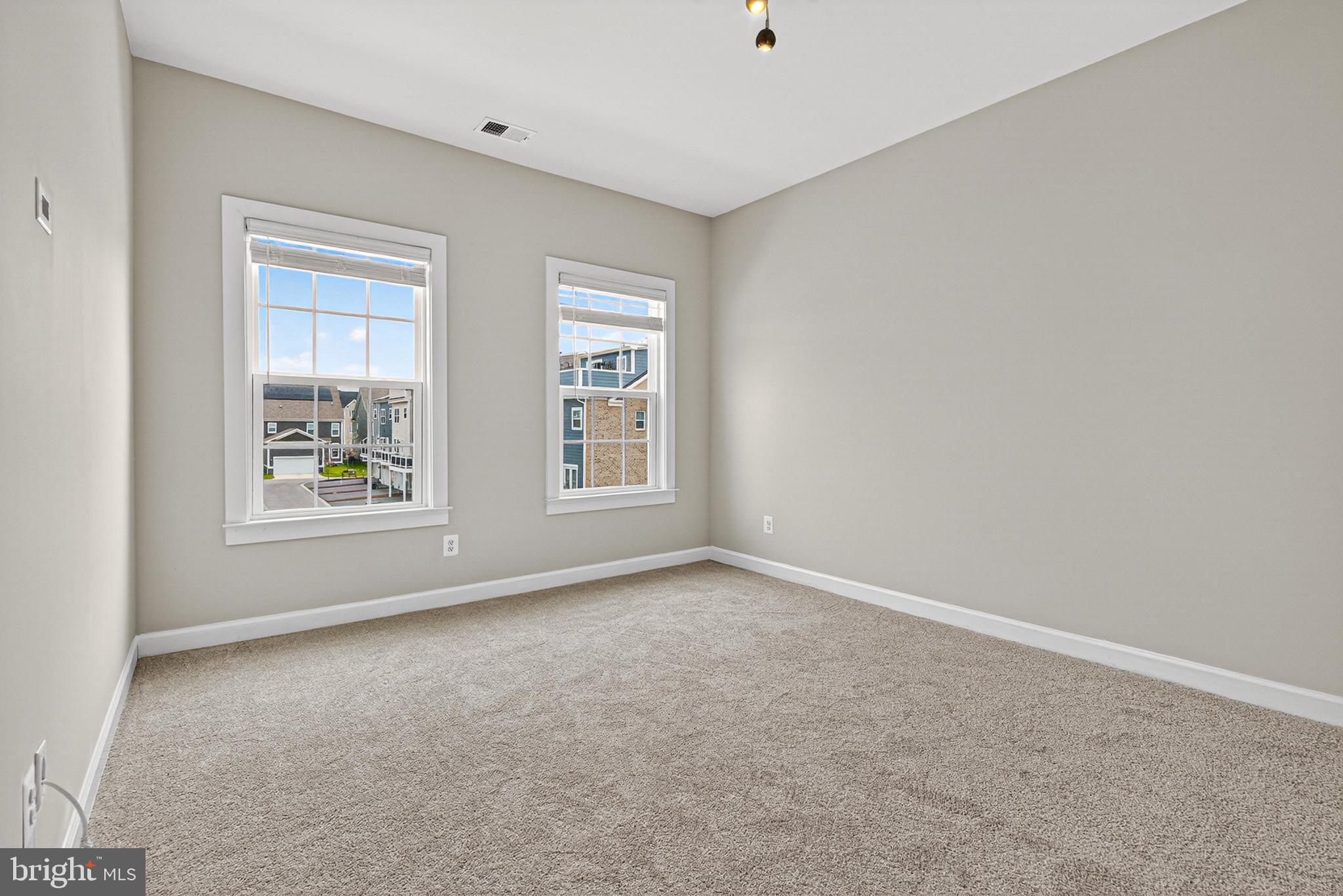 GREENLEIGH AT CROSSROADS - Residential