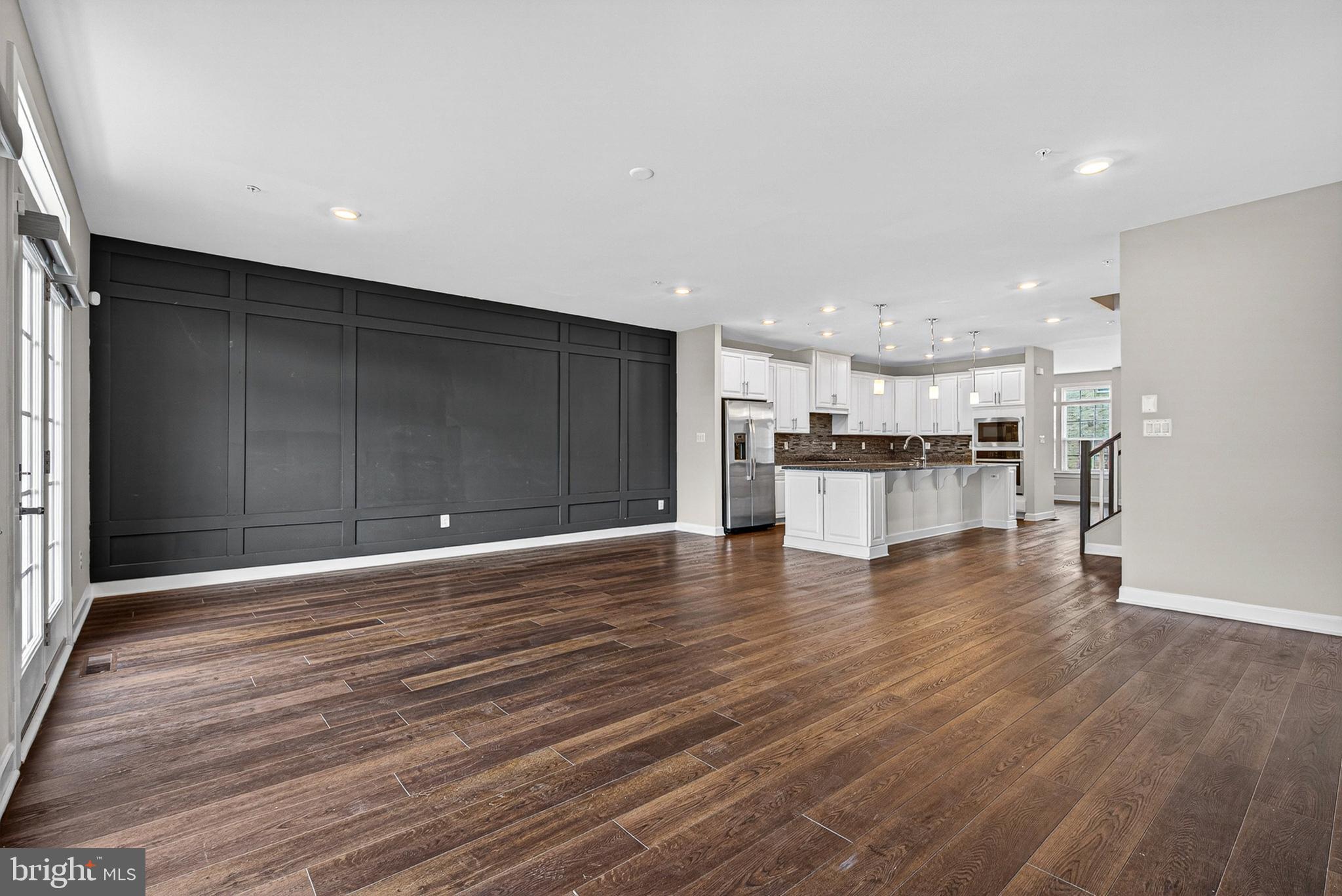 GREENLEIGH AT CROSSROADS - Residential