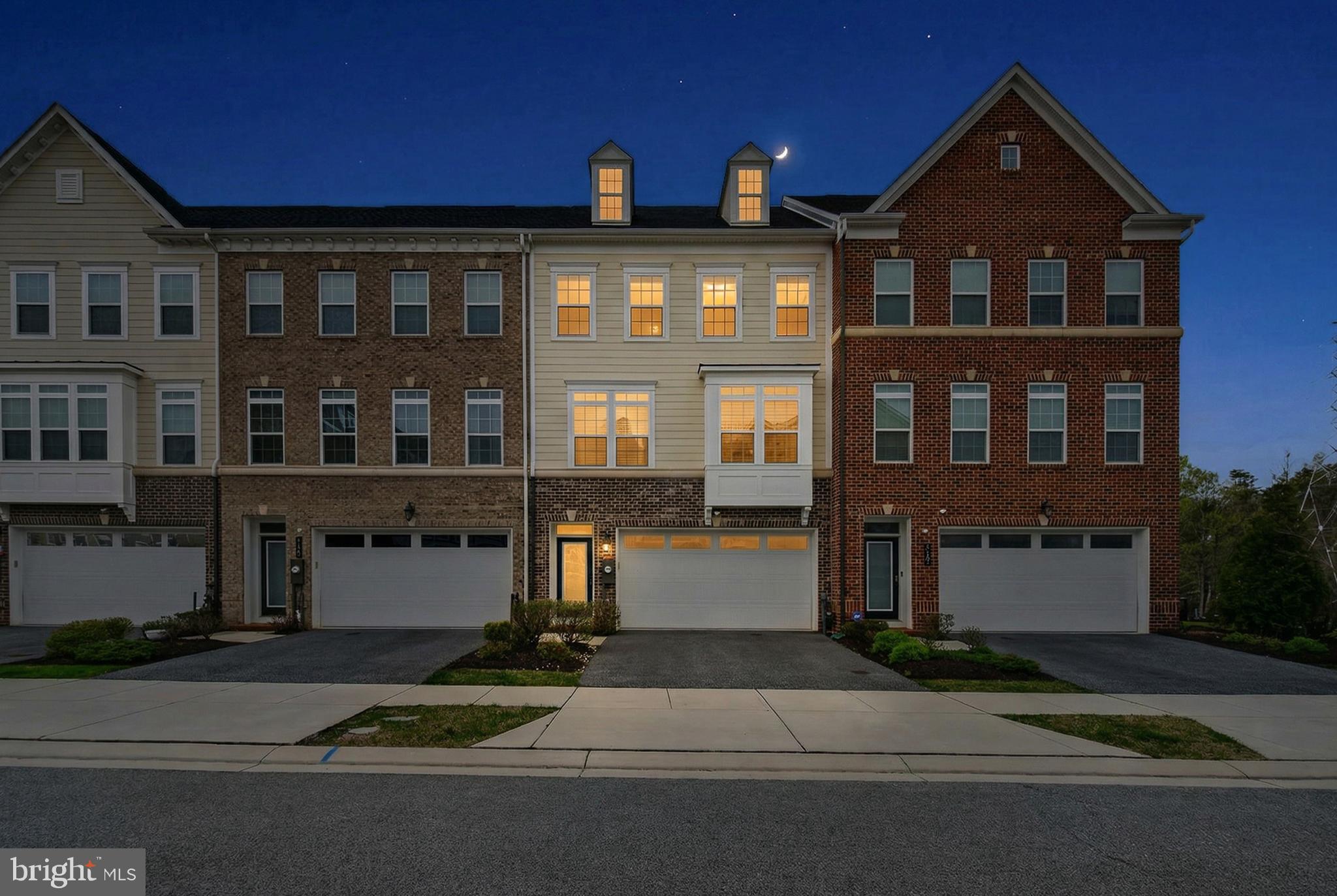 GREENLEIGH AT CROSSROADS - Residential