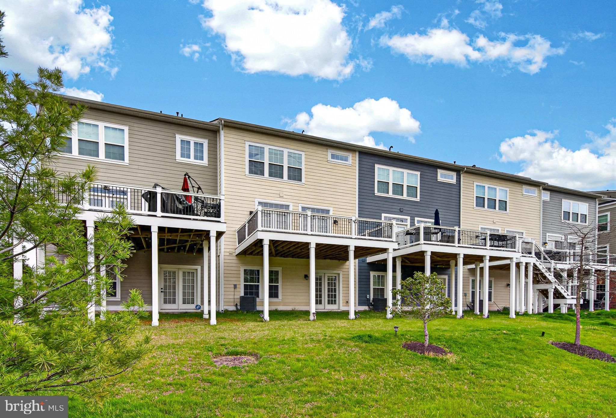 GREENLEIGH AT CROSSROADS - Residential