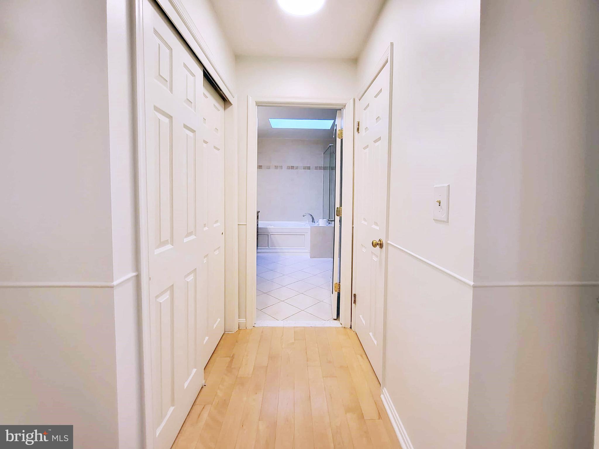 FAIRFAX OAKS - Residential Lease