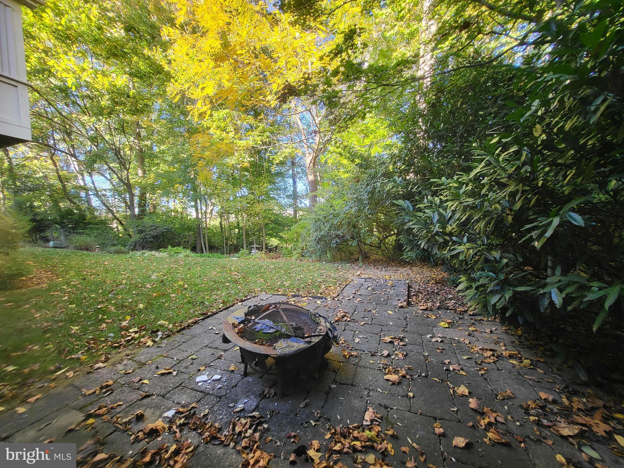 FAIRFAX OAKS - Residential Lease