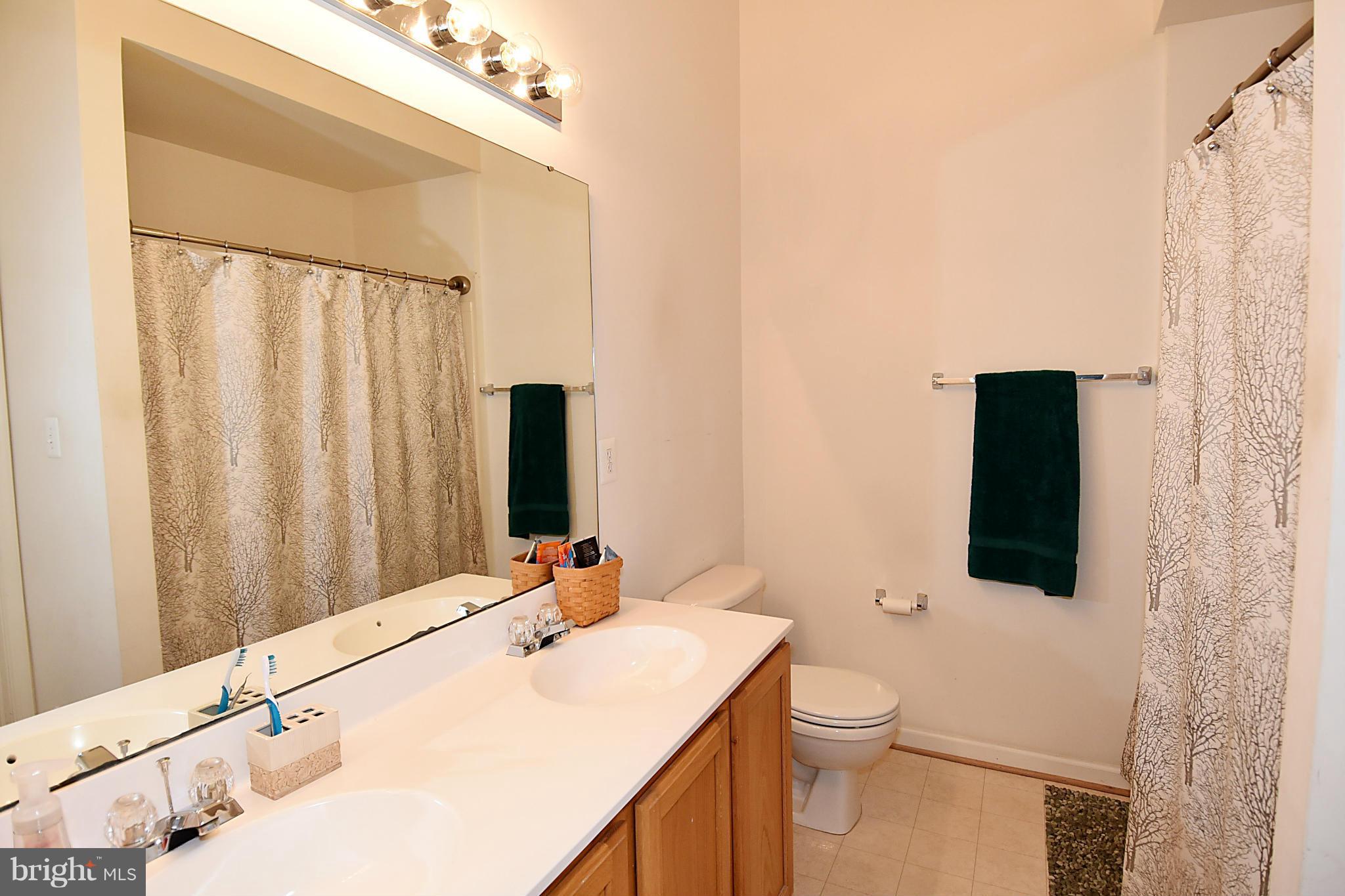 BRAEMAR/VILLAGES AT SAYBROOKE - Residential