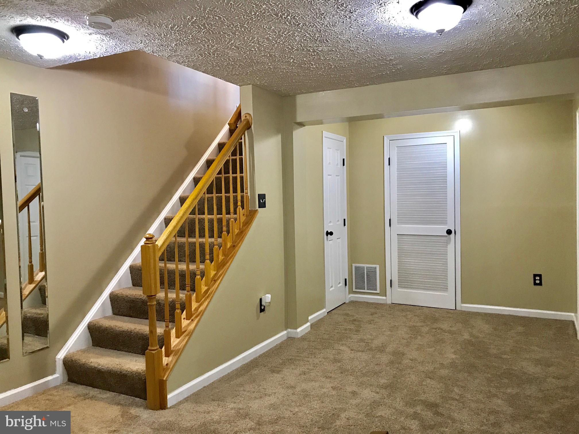 VILLAGE OF PAWNEE - Residential