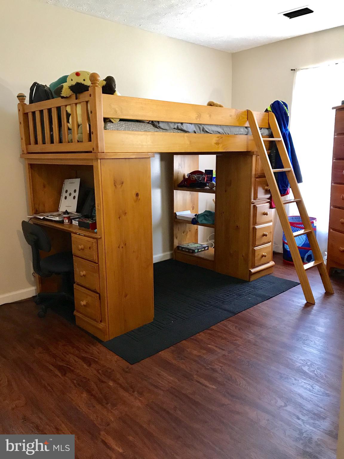 VILLAGE OF PAWNEE - Residential