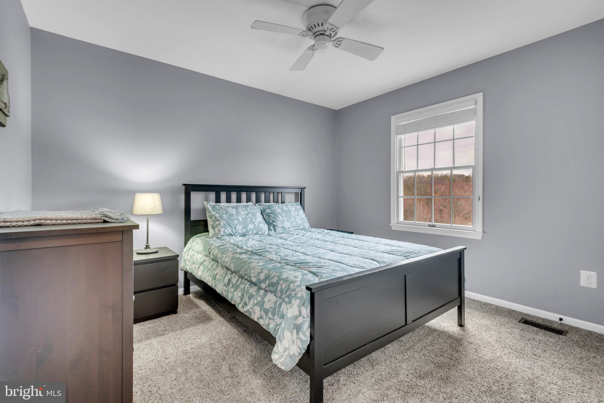 VILLAGE OF BYNUM RUN - Residential