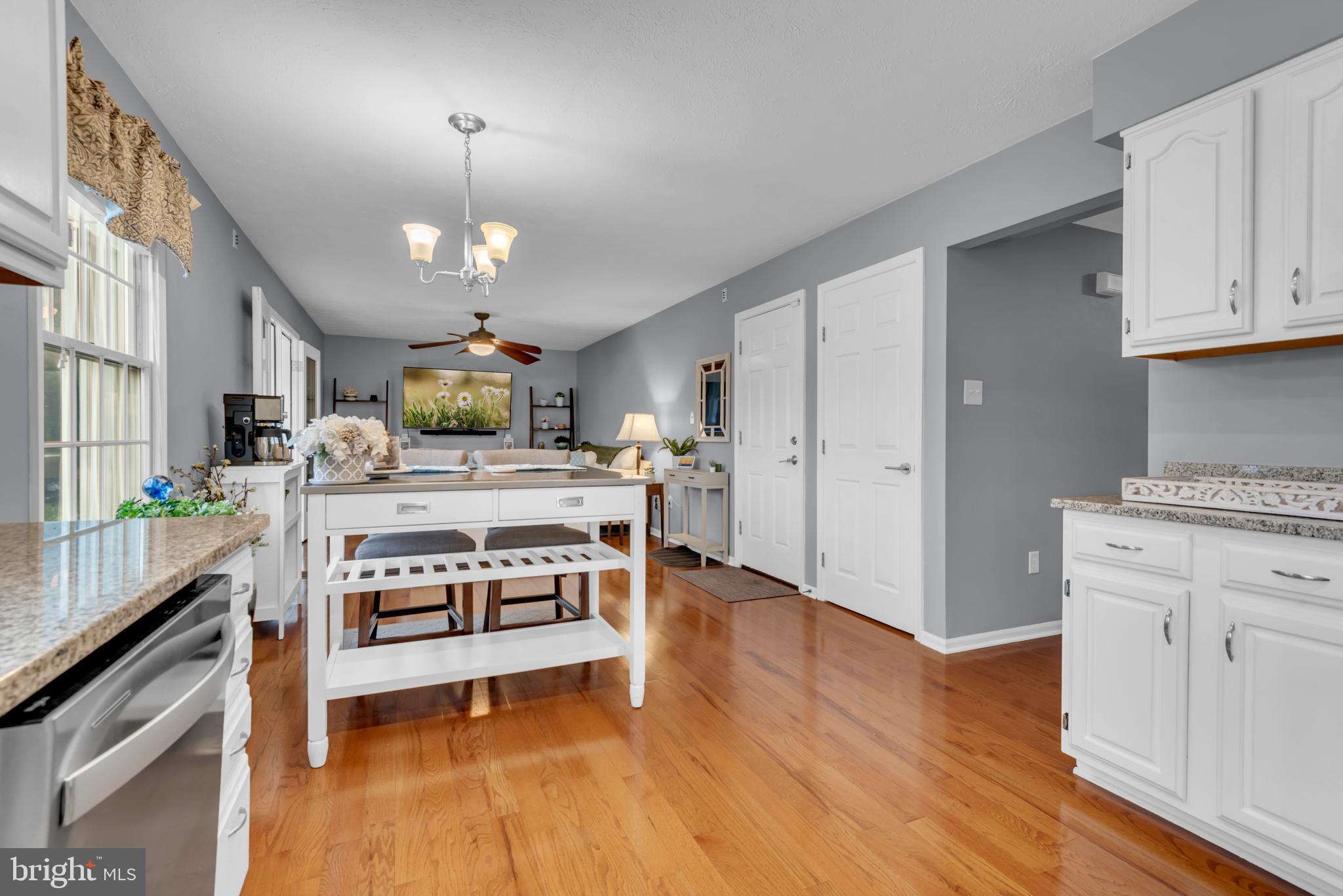 VILLAGE OF BYNUM RUN - Residential