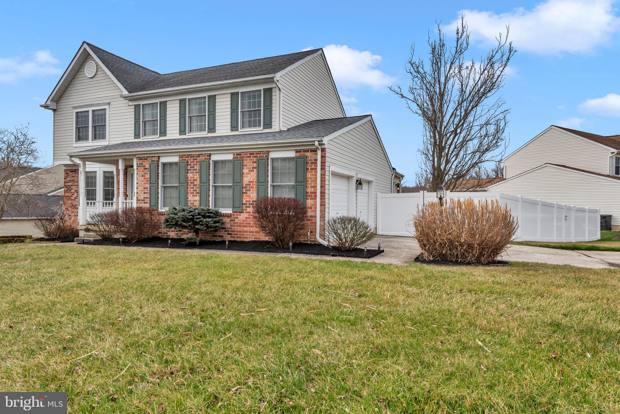 VILLAGE OF BYNUM RUN - Residential