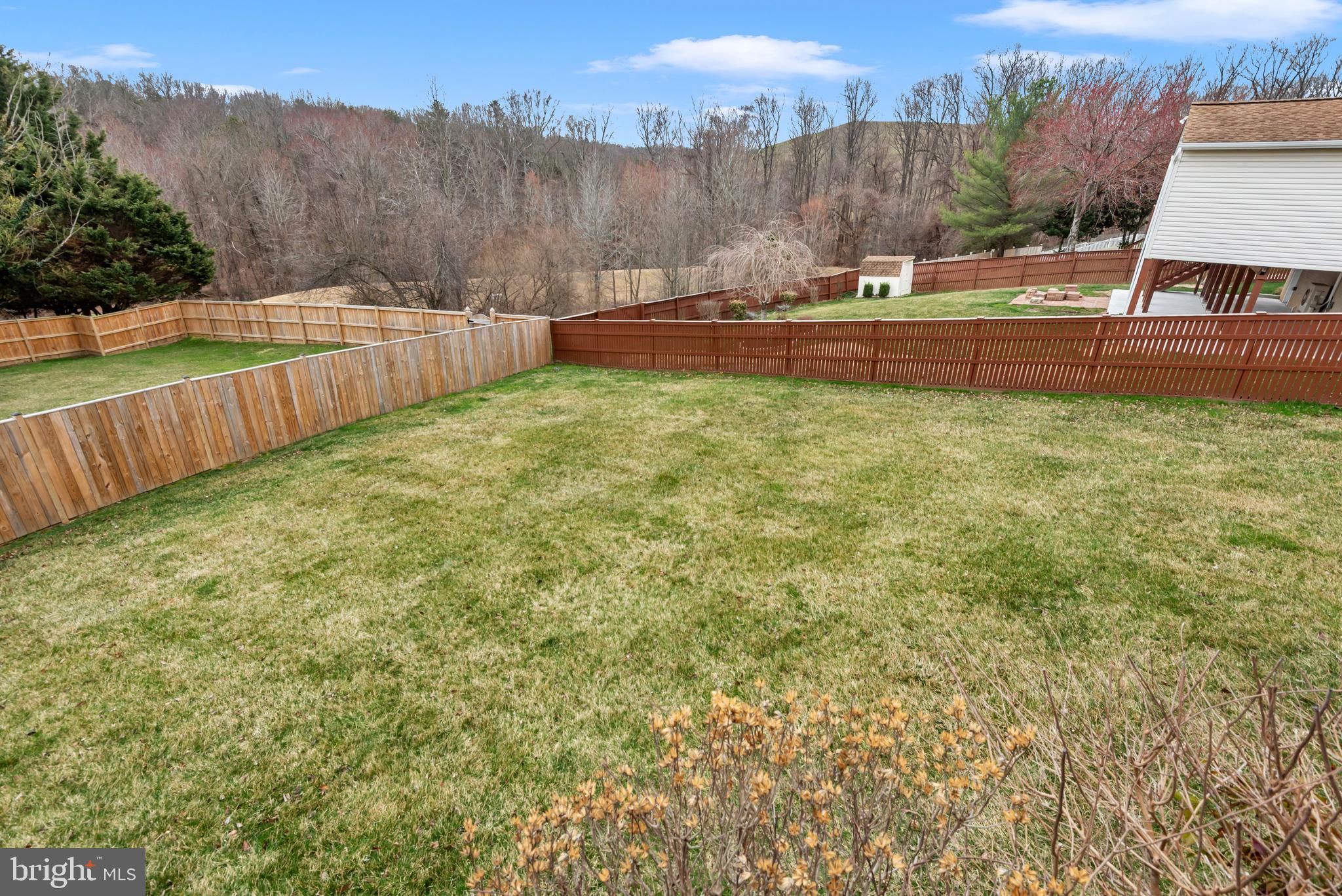 VILLAGE OF BYNUM RUN - Residential