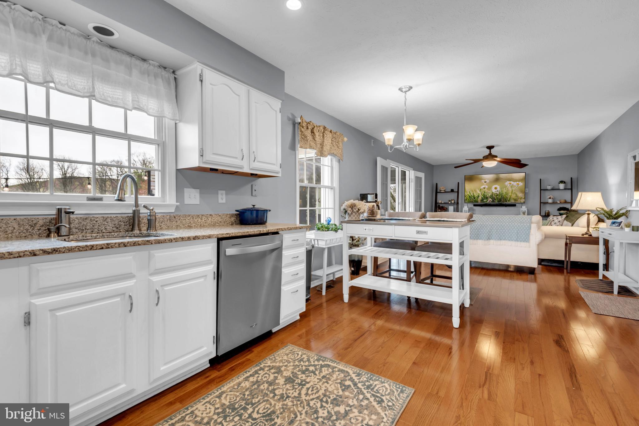 VILLAGE OF BYNUM RUN - Residential