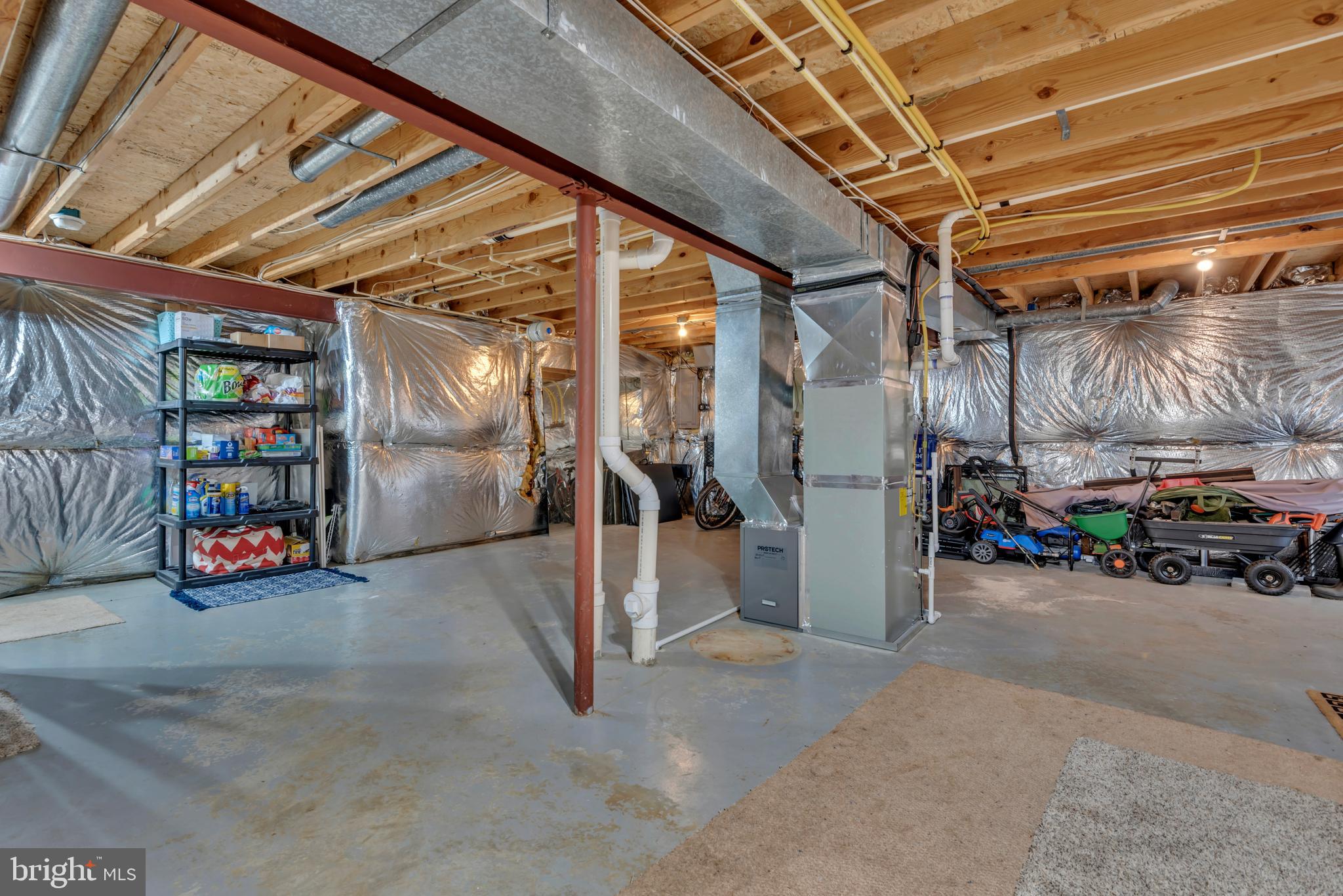 VILLAGE OF BYNUM RUN - Residential