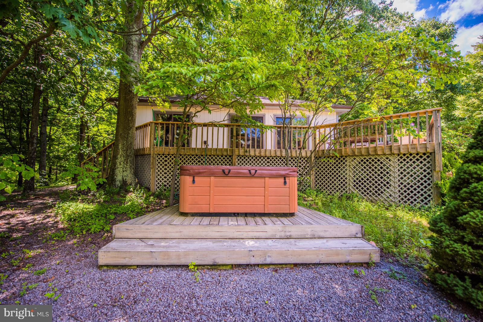 ROCK GAP WOODS - Residential