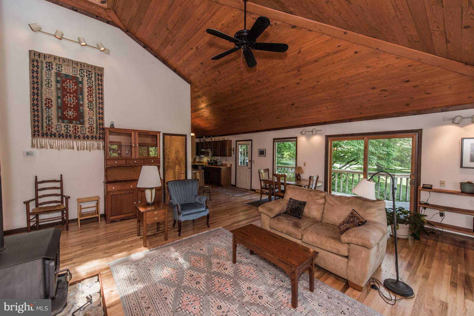 ROCK GAP WOODS - Residential