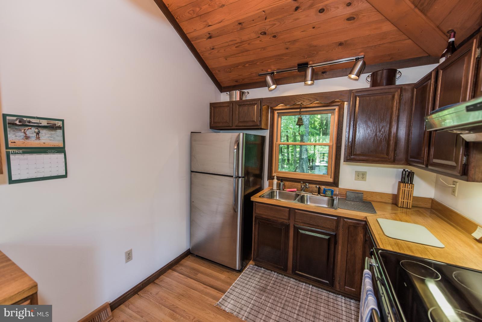 ROCK GAP WOODS - Residential