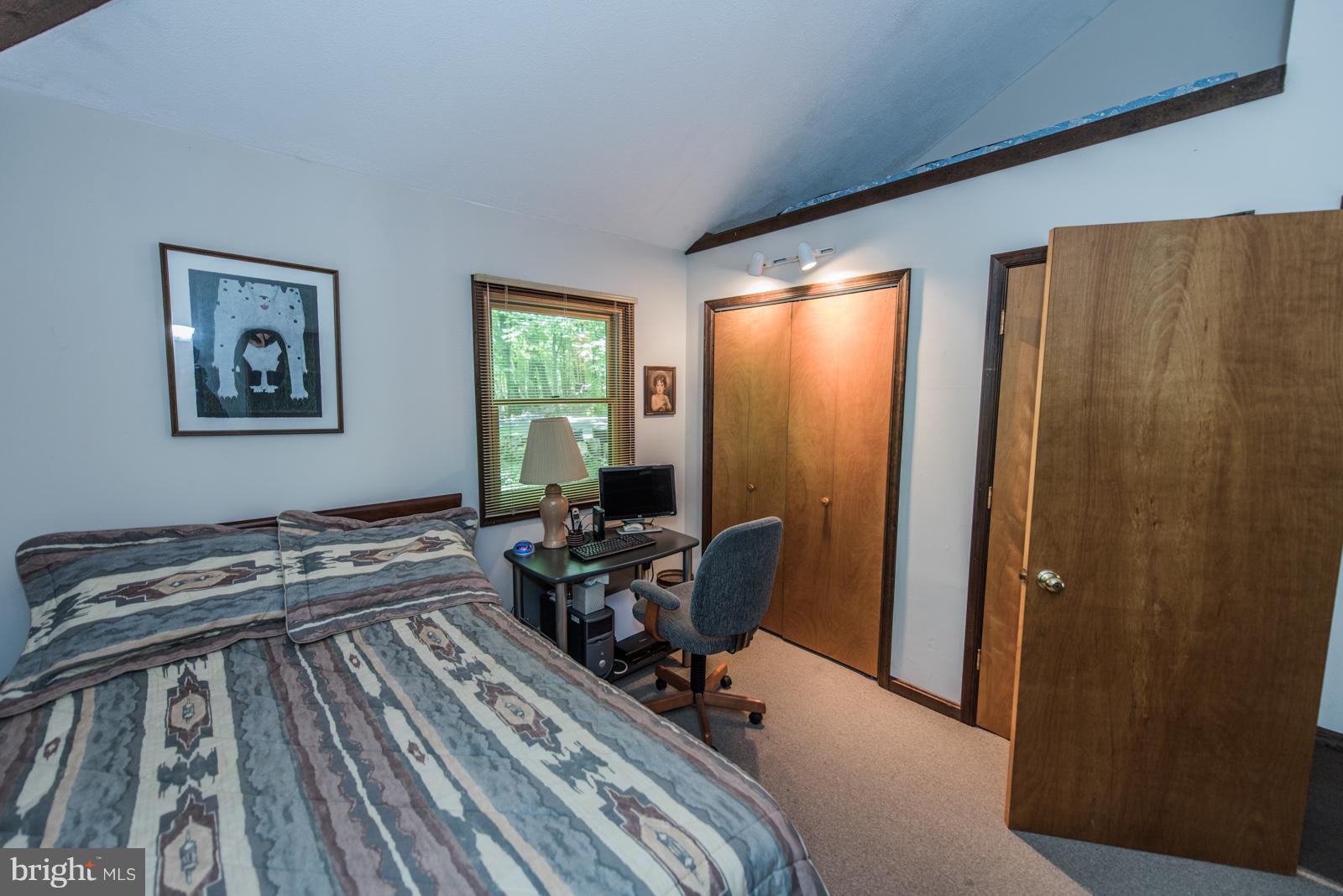 ROCK GAP WOODS - Residential