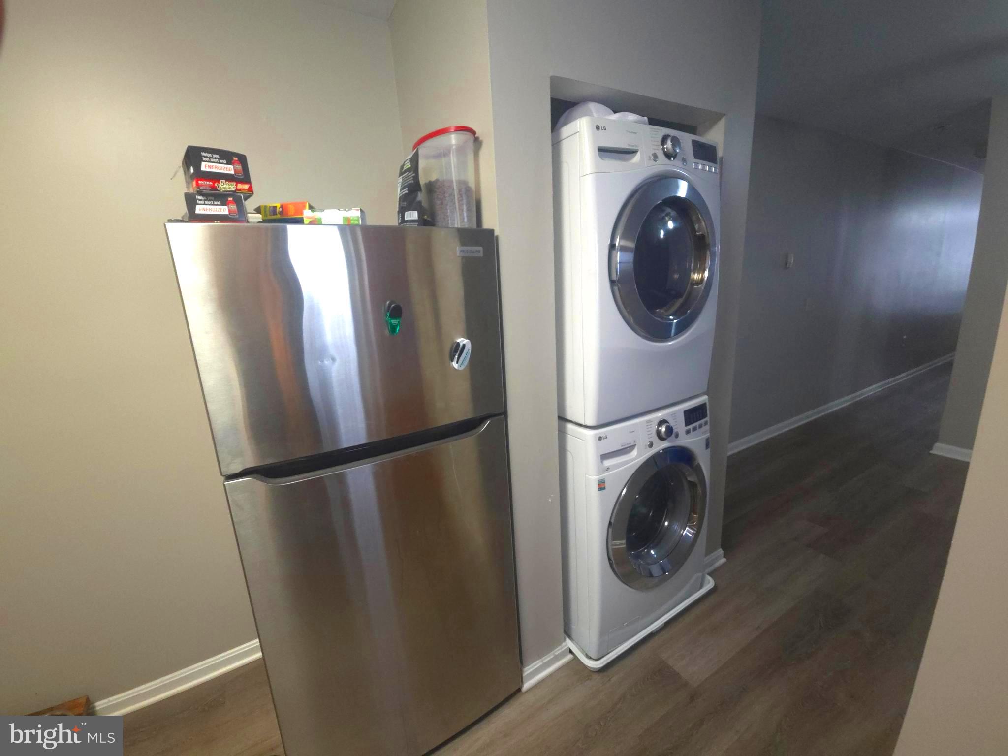 513 N SCHROEDER STREET