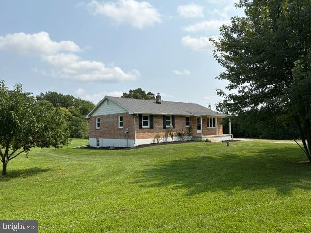 325 E BUTTER ROAD