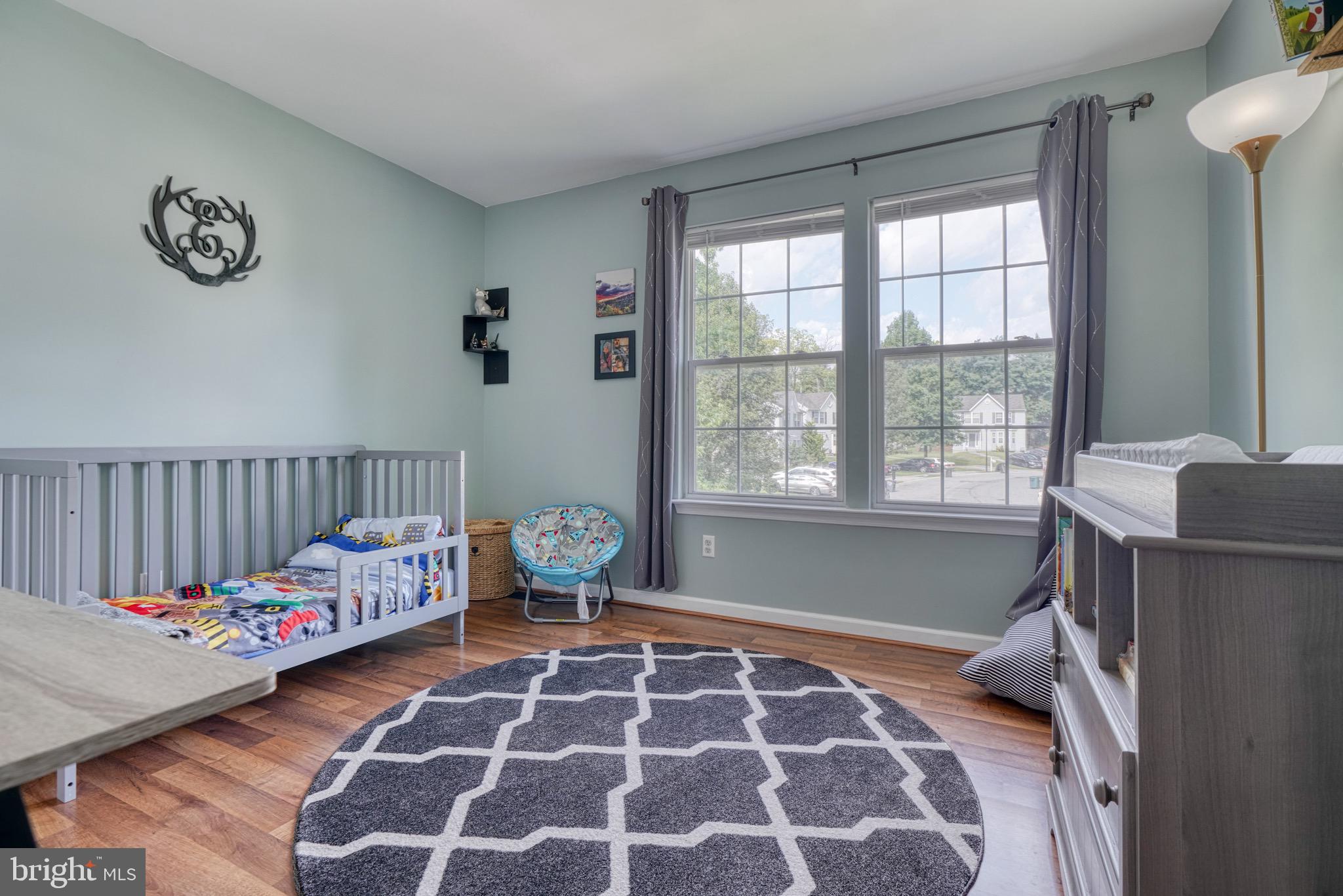 MERIDALE MEADOWS - Residential