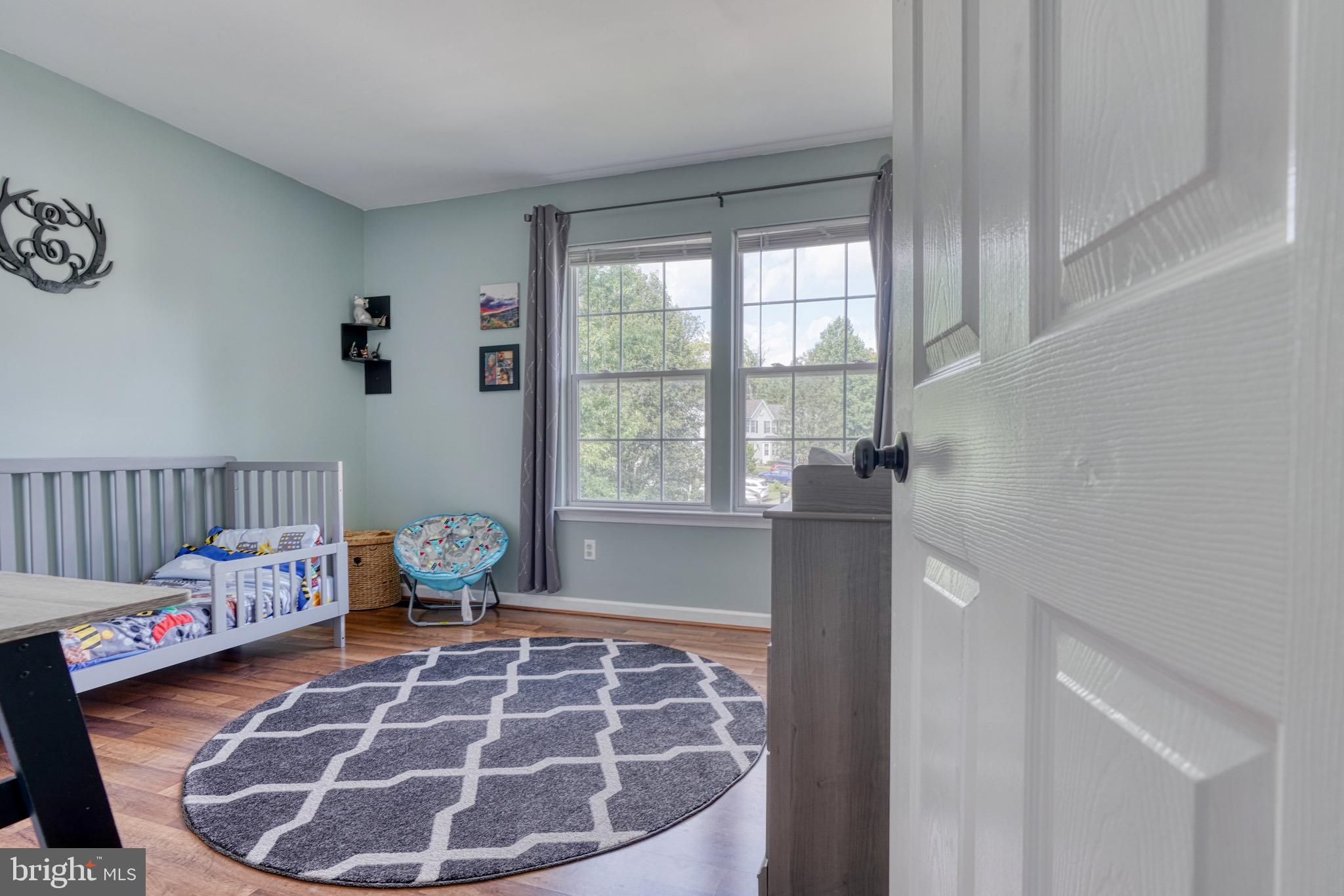 MERIDALE MEADOWS - Residential