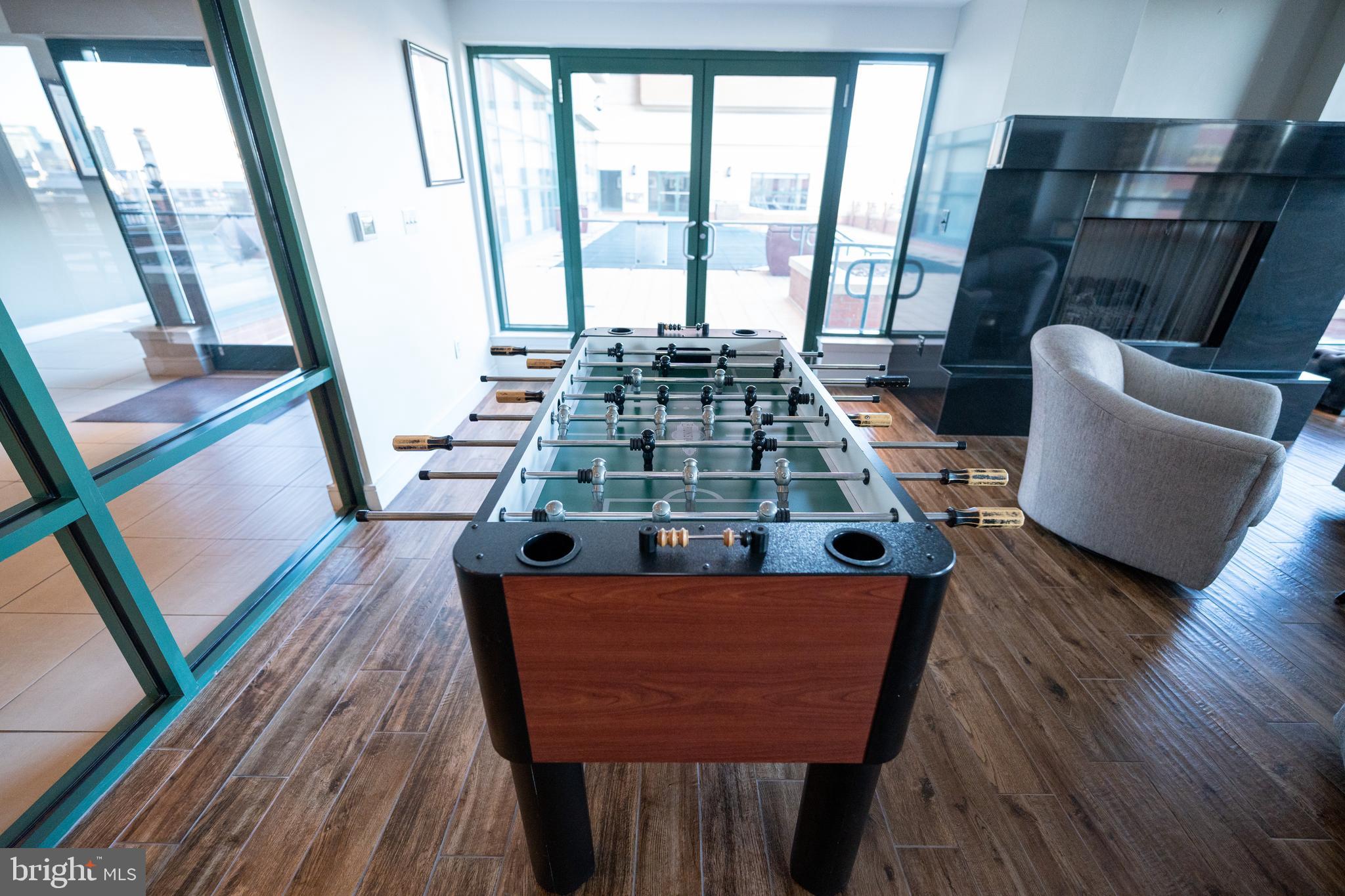 DOWNTOWN - Residential Lease