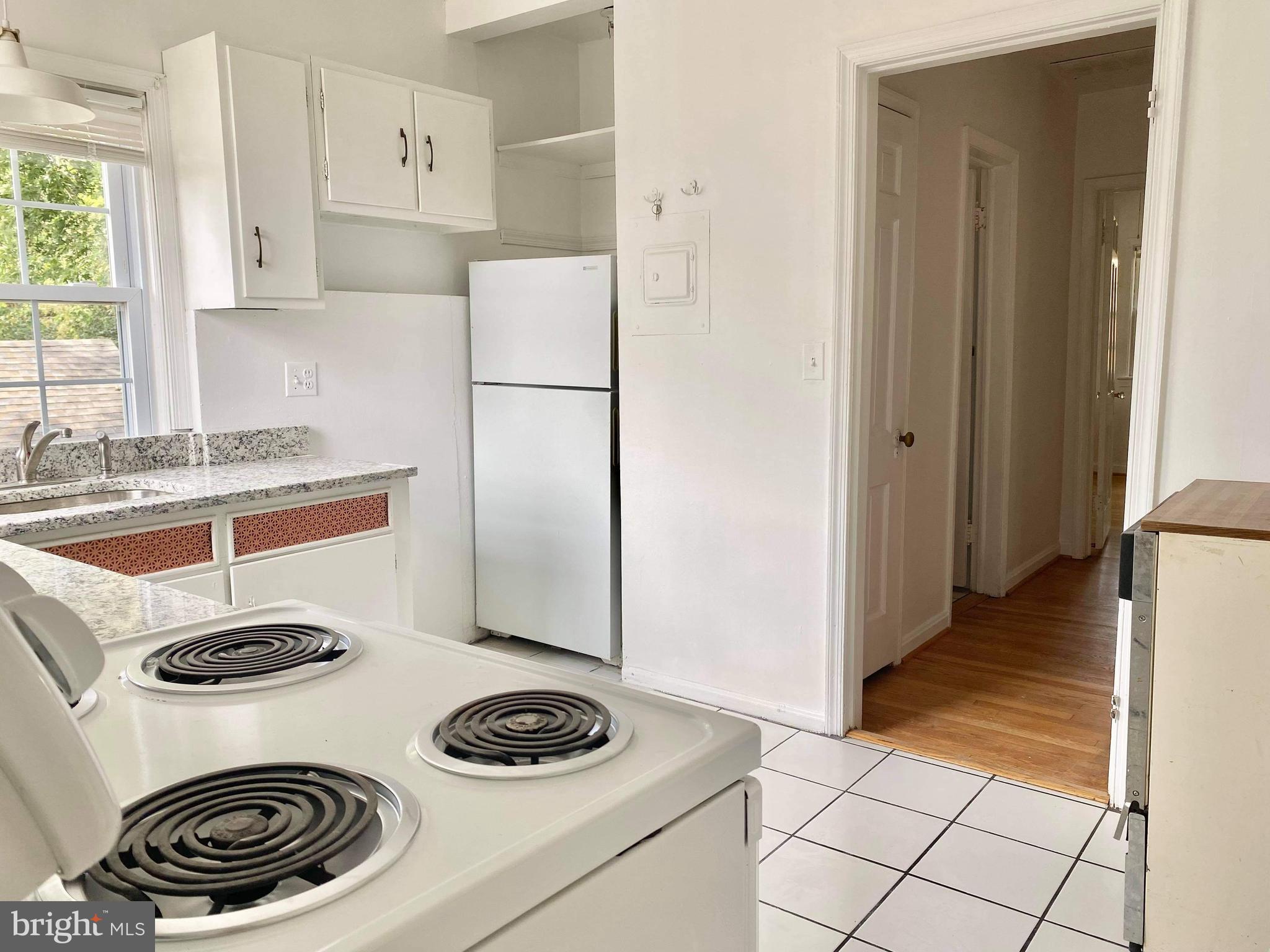 ARLINGTON HILLS - Residential Lease