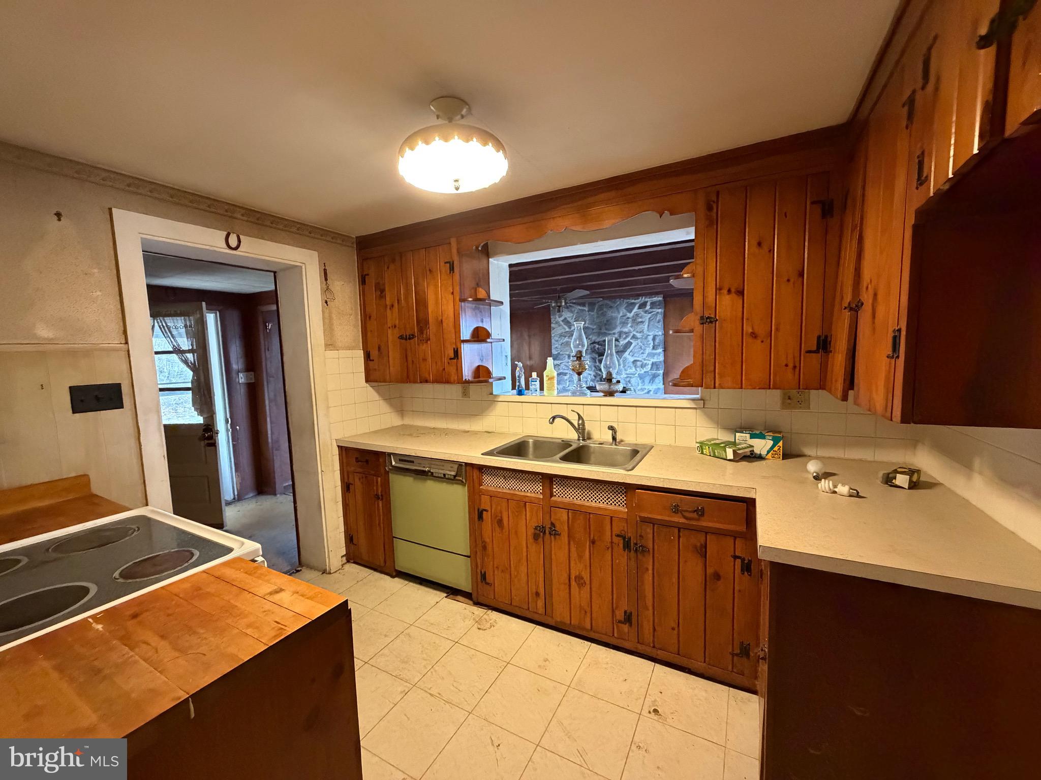 NON AVAILABLE - Residential