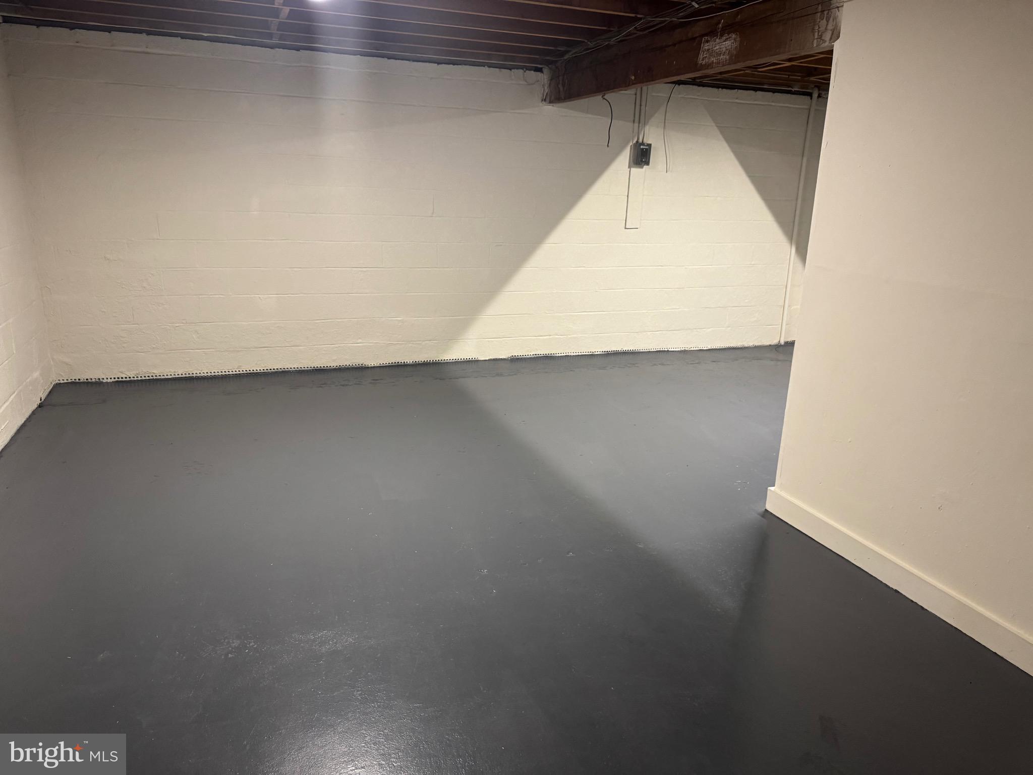 WHEATON SQUARE EAST - Residential