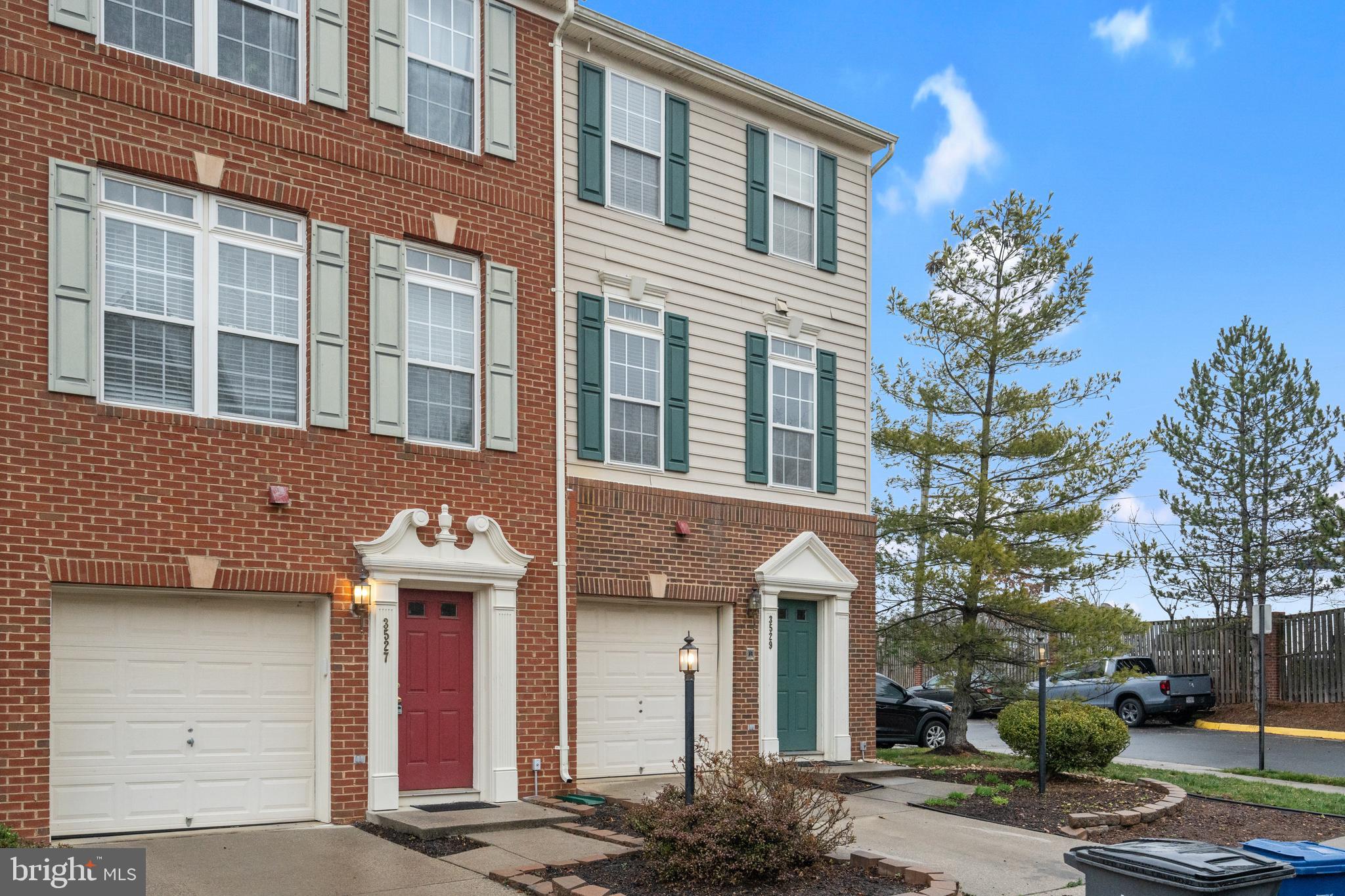 ELLERY PLACE - Residential