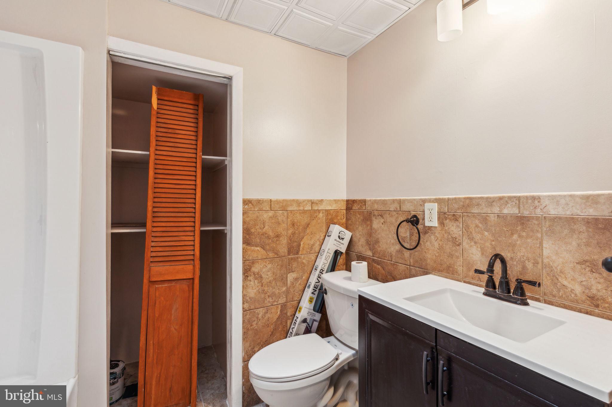 MAYFAIR - Residential