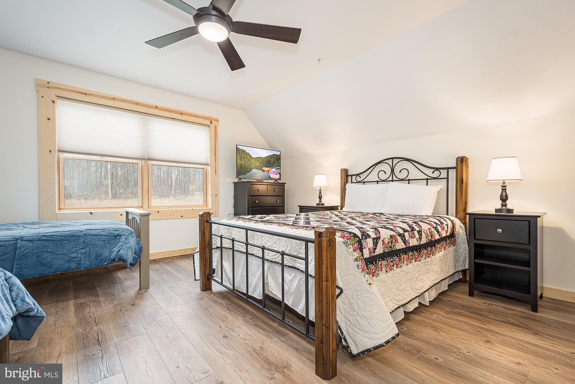 LODESTONE SUB - Residential