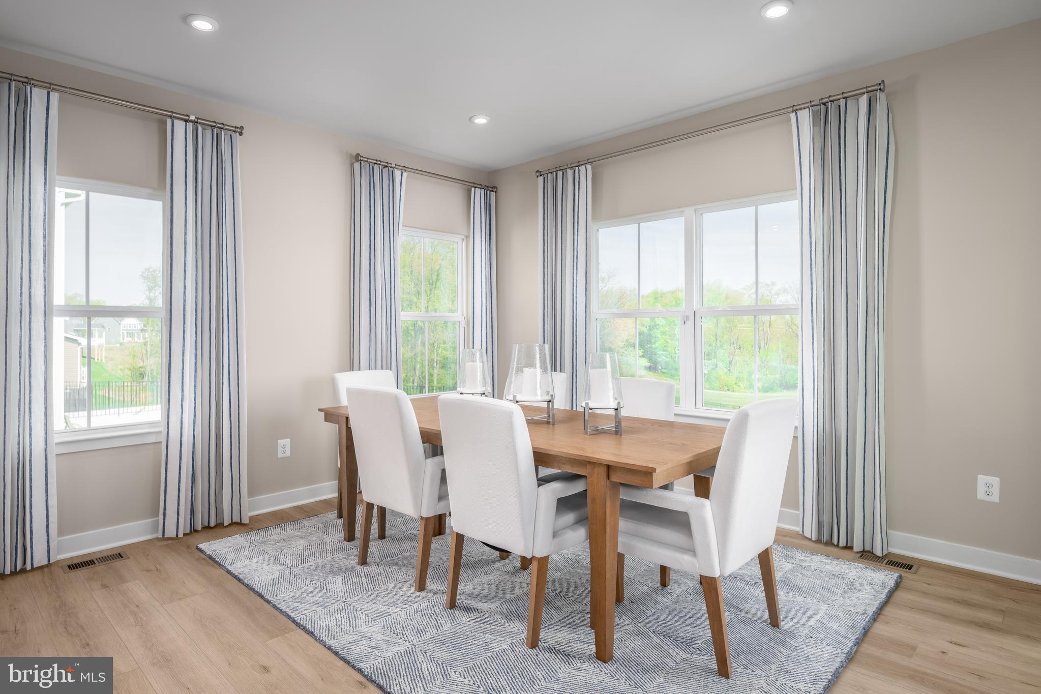 HERITAGE ESTATES - Residential