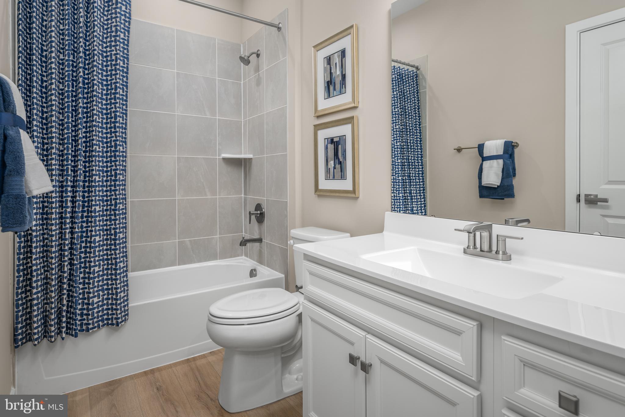 HERITAGE ESTATES - Residential