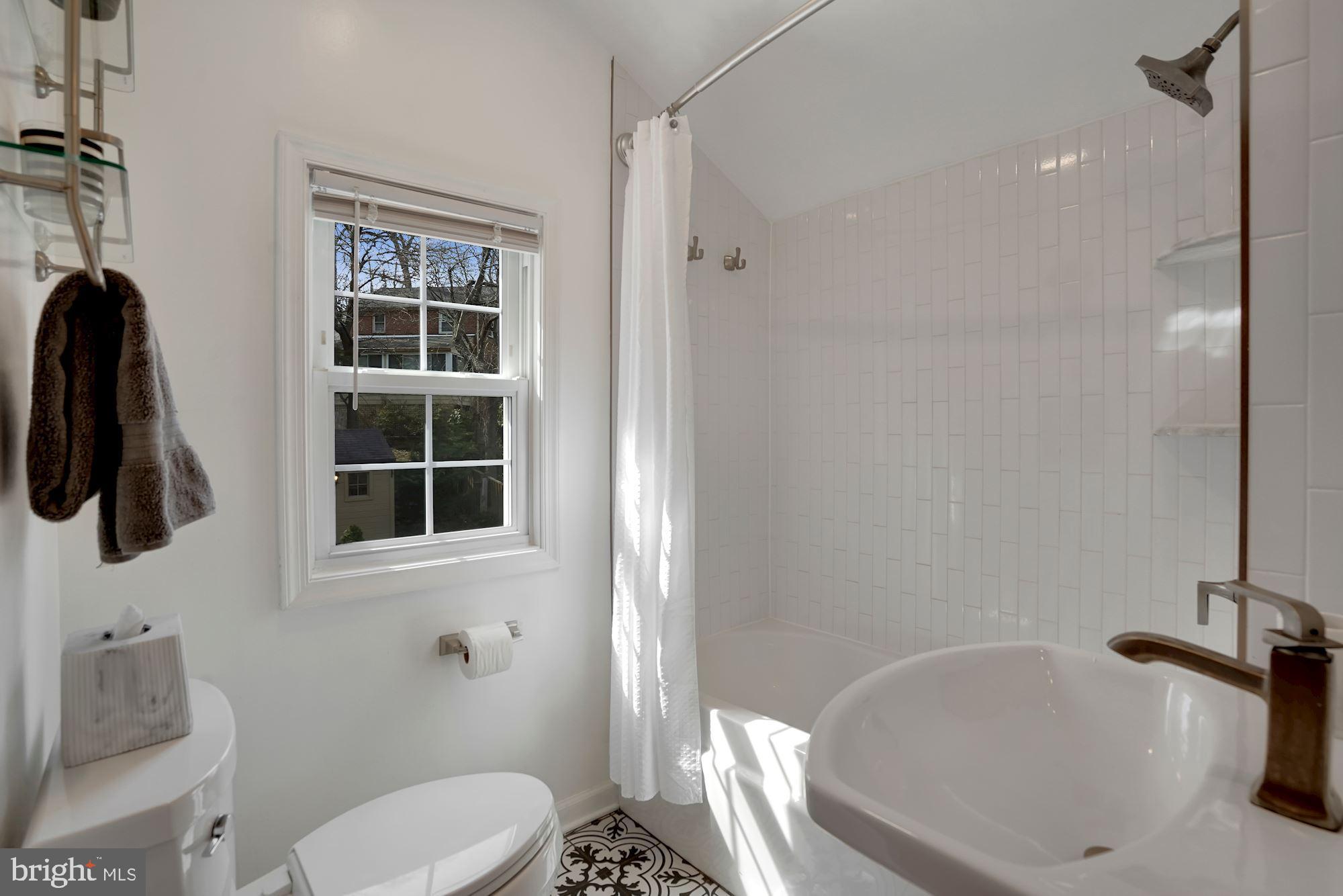 COLUMBIA FOREST - Residential