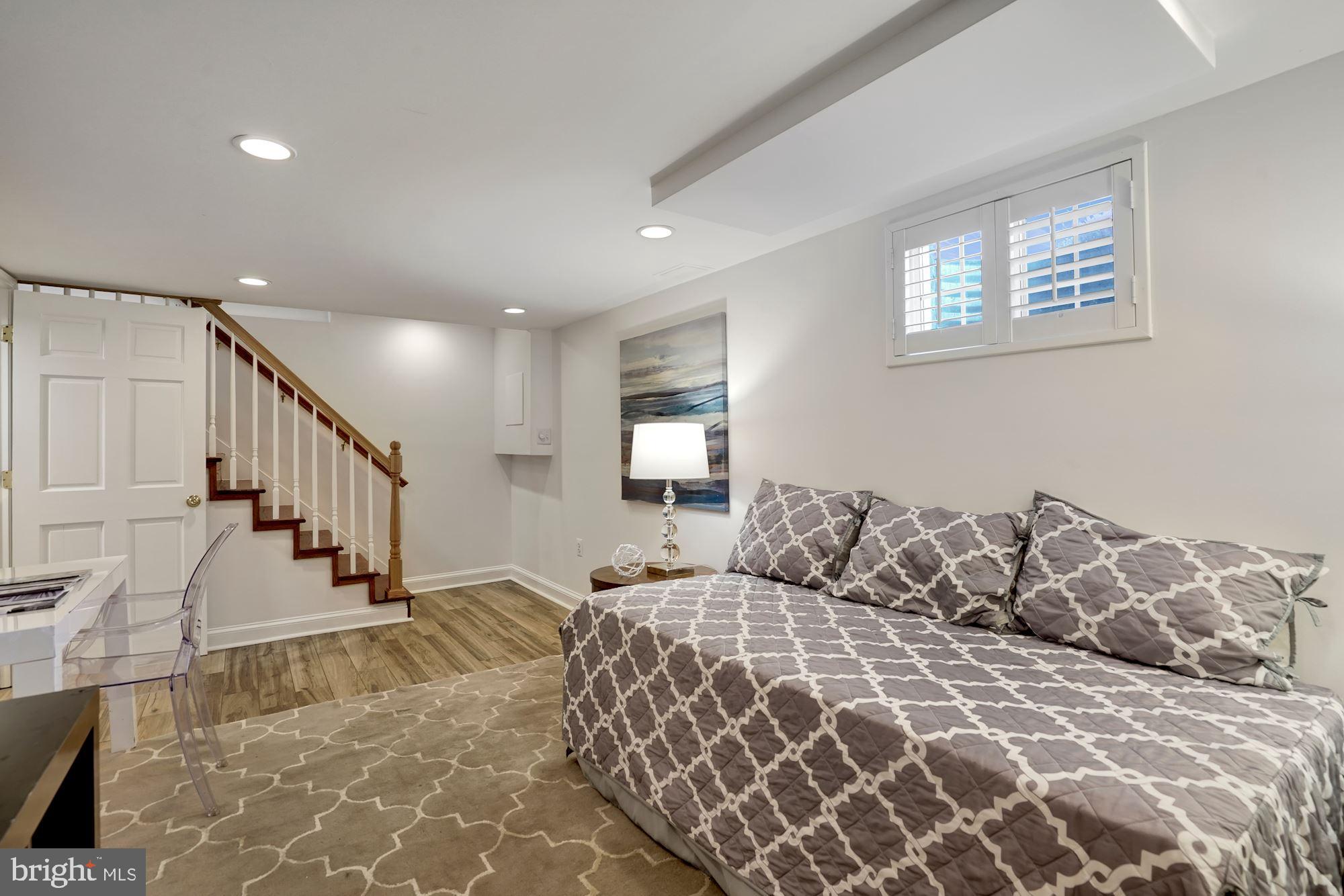 COLUMBIA FOREST - Residential