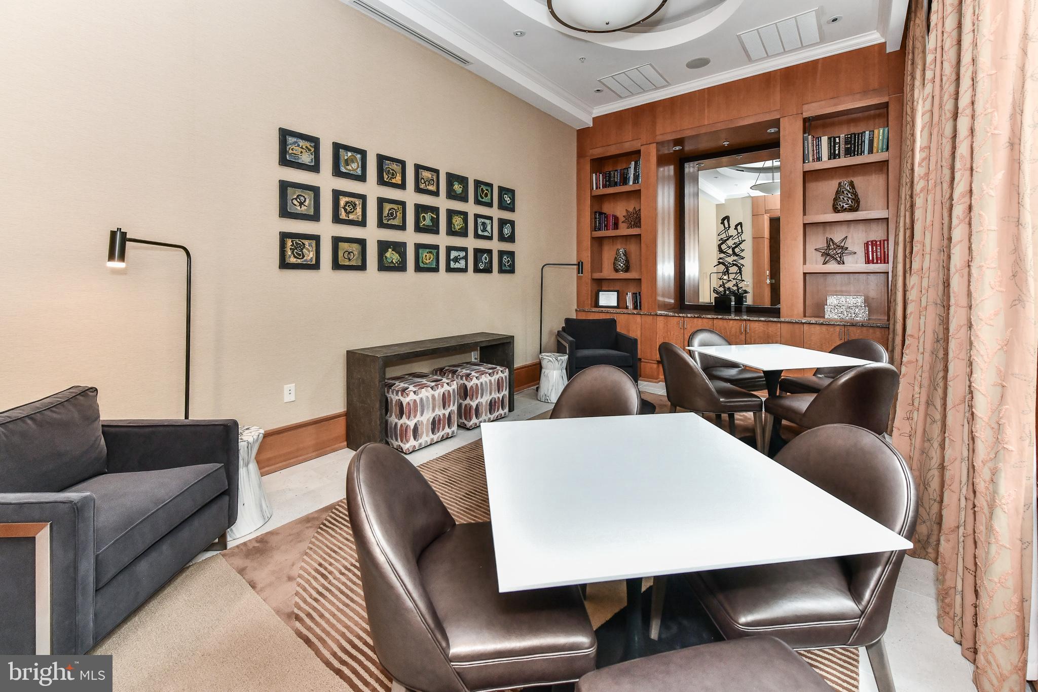 MONROE - Residential Lease