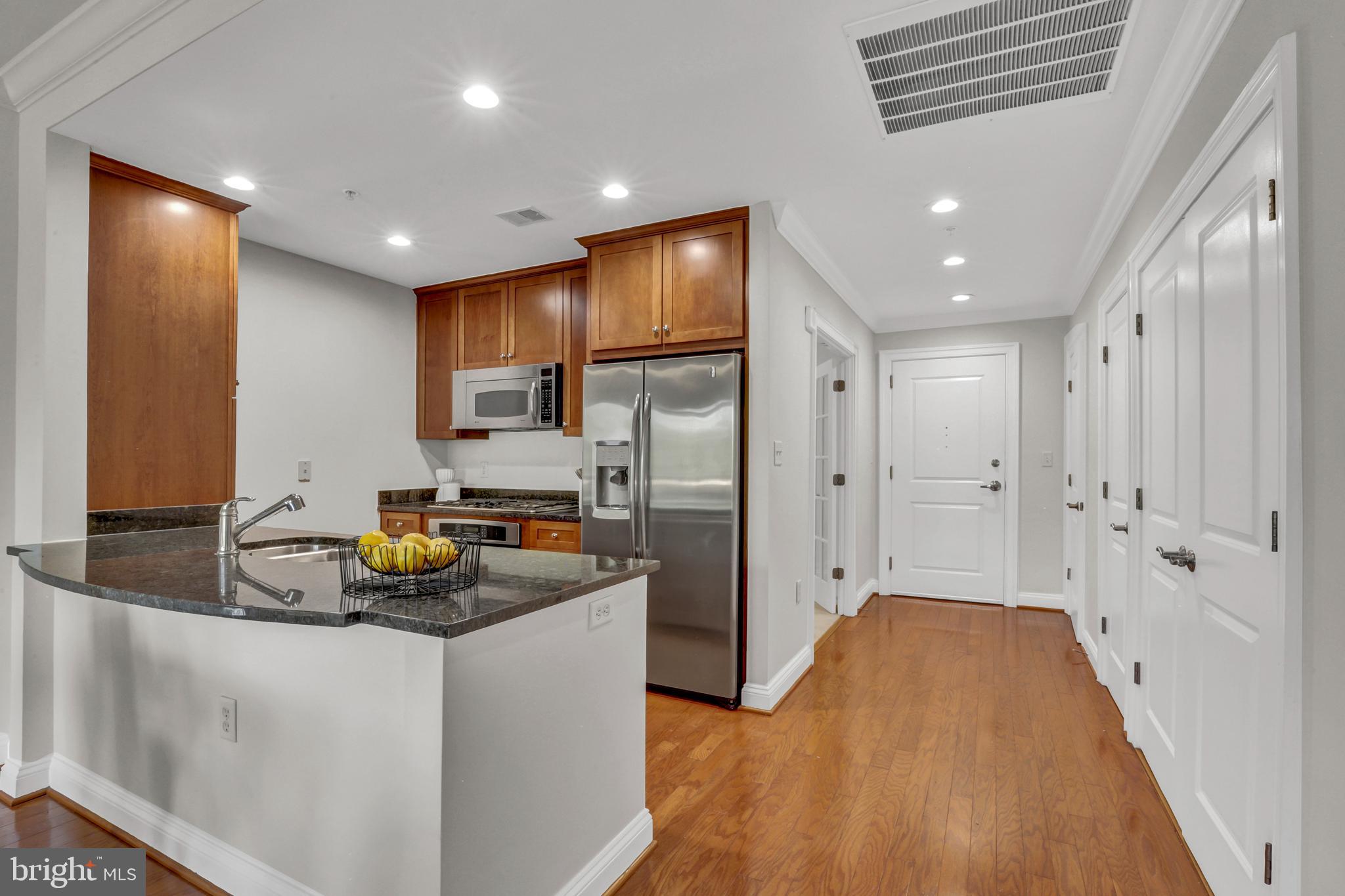 MONROE - Residential Lease